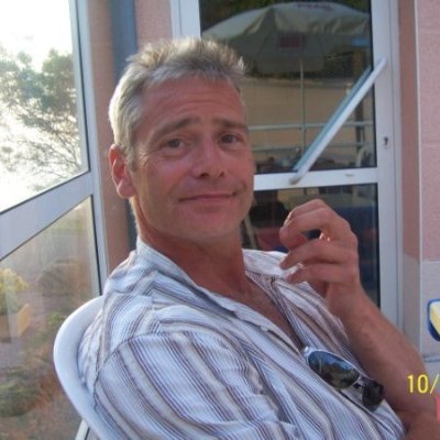 Rob self-employed sales agent